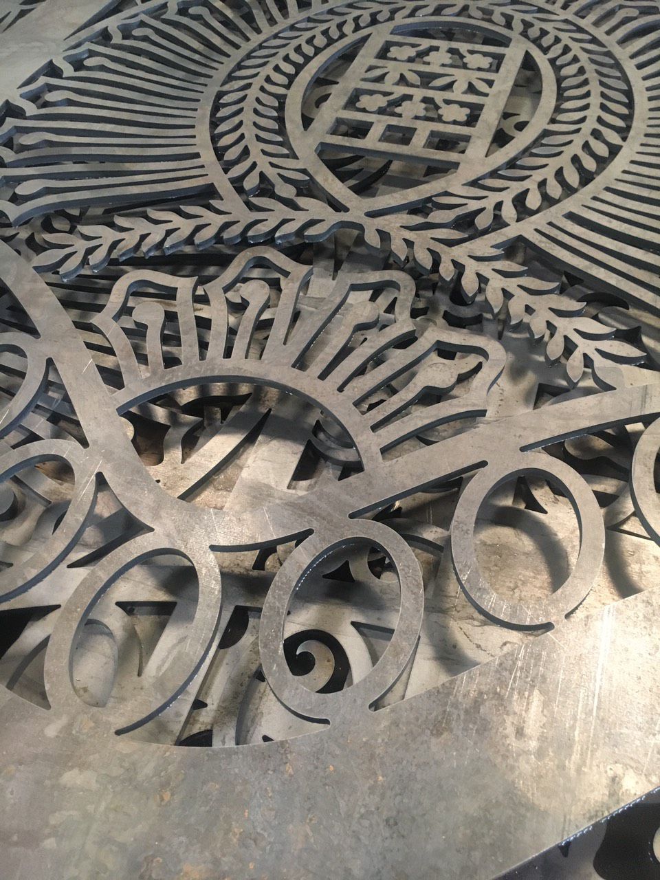 cat sat tam bang may cong nghe cnc dau cat laser laser 1