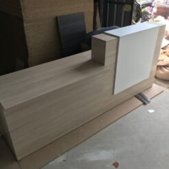 Quầy tính tiền gỗ công nghiệp GHF-7094