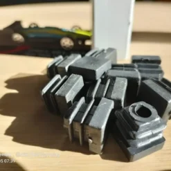 Bịt nhựa đầu sắt hộp vuông 16 x16 SGH-2190