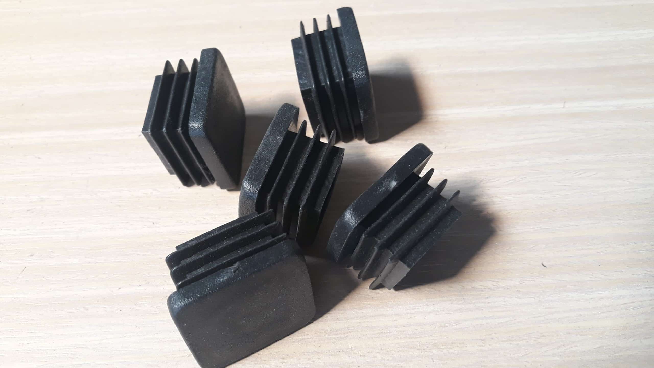 Bịt nhựa đầu sắt hộp vuông 30x30 SGH-1054 5 Bịt nhựa đầu sắt hộp vuông 30x30 SGH-1054 - Ảnh 3